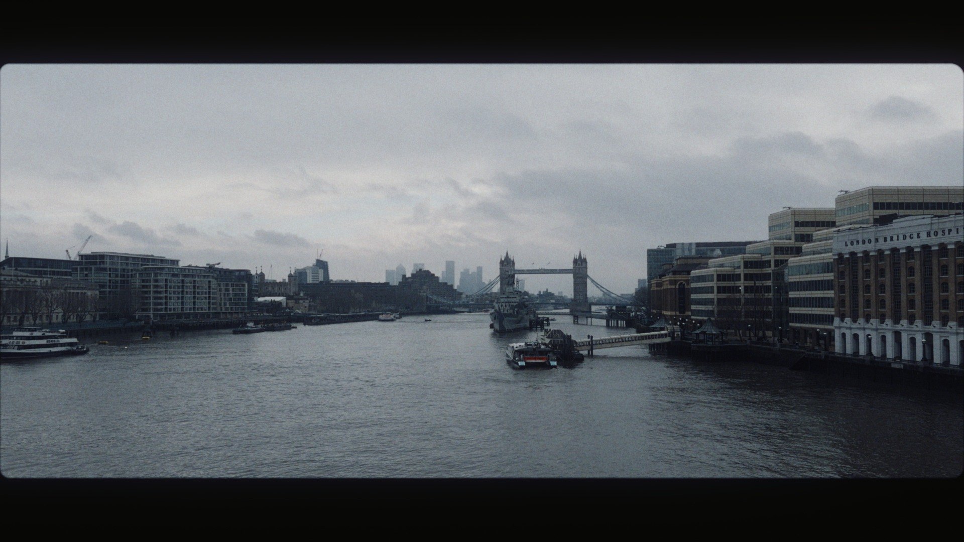 The same frame through S444 Film Lab: Vision3 250D negative and a 2383 print